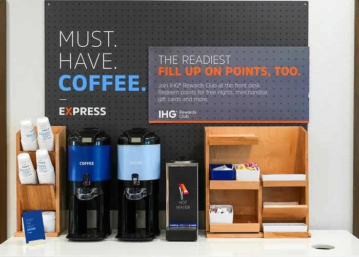 Holiday Inn Express Hotel & Suites Cedar Hill By Ihg