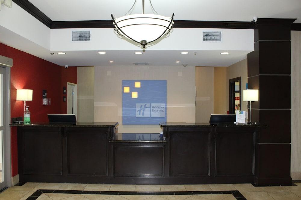 Express & By Ihg