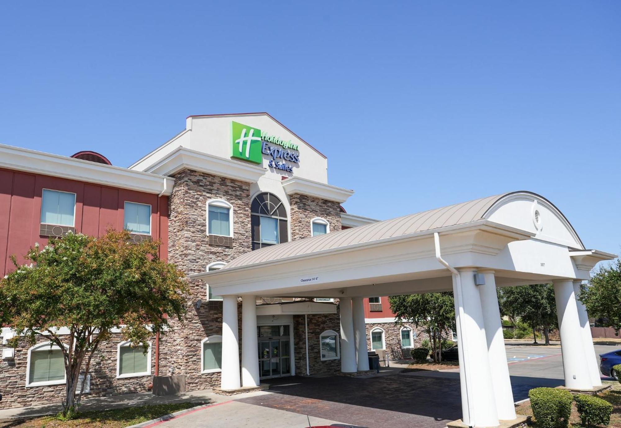 Hotel Express & By Ihg